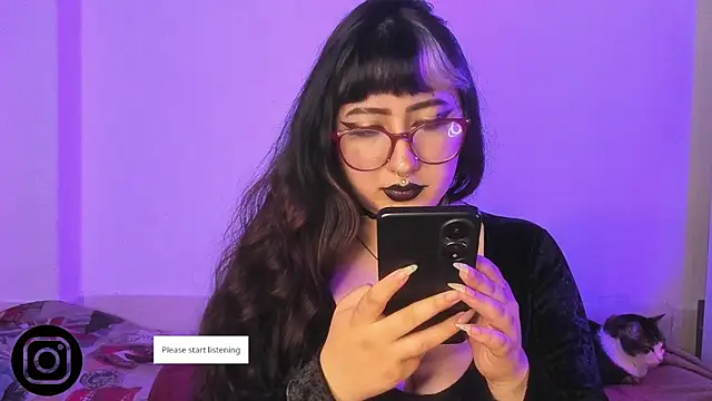 larissa01  online show from 01/09/26, 07:21