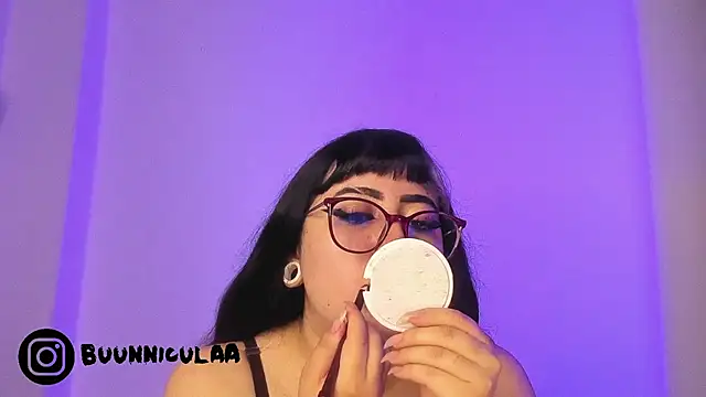 larissa01  online show from 01/08/26, 05:08