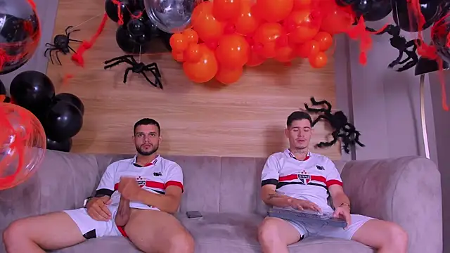 hot day online show from 10/27/25, 08:43