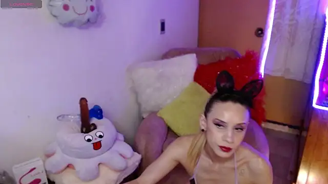 Angelina896 online show from 11/12/25, 03:21