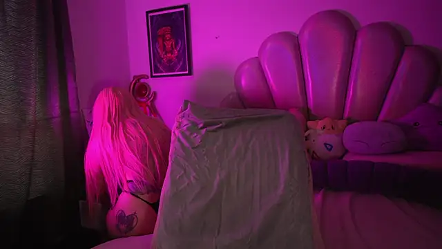 LilithAsmodeus  online show from 10/24/25, 08:19