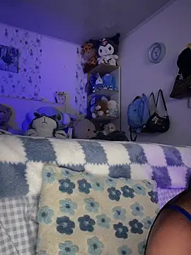 -Loren- online show from 04/14/26, 11:15