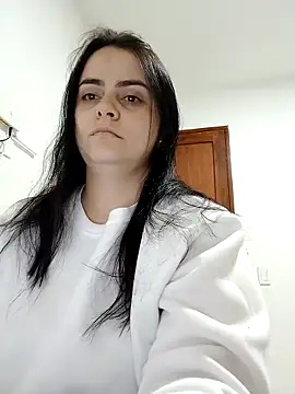 Im Amelia online show from 02/25/25, 11:59