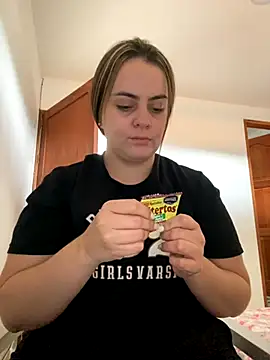 Im Amelia online show from 09/11/25, 03:01