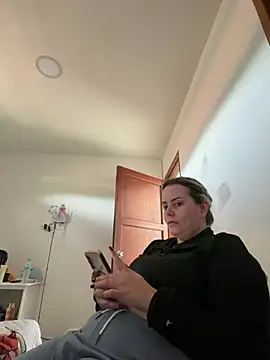 Im Amelia online show from 07/08/26, 02:29