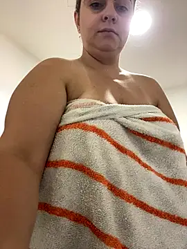 Im Amelia online show from 12/02/25, 12:18