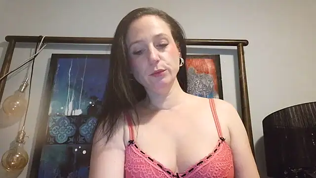 Audrey hotty online show from 11/26/25, 11:16