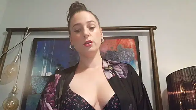 Audrey hotty online show from 11/28/25, 12:00