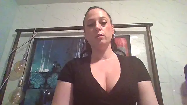 Audrey hotty online show from 11/11/25, 10:15