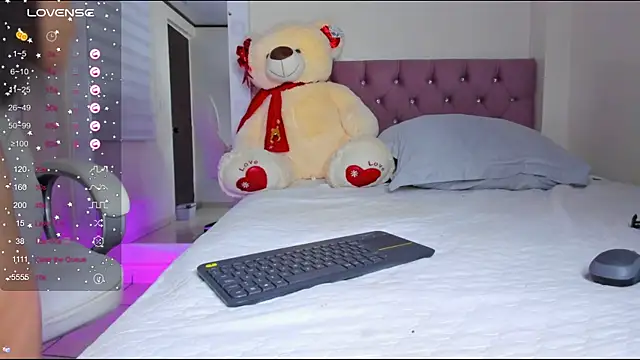 isaa 19 online show from 03/01/25, 11:15