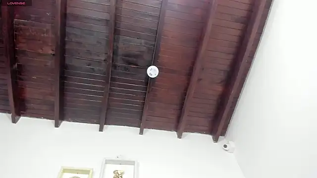 ariana-martins online show from 03/11/25, 03:25
