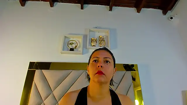 ariana-martins online show from 11/27/25, 03:29