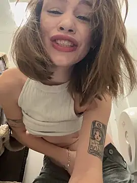 Street young online show from 01/10/25, 02:34