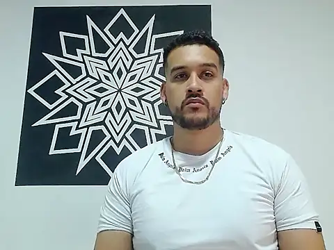  CHRIS-DENNIS  online show from 04/10/26, 01:45