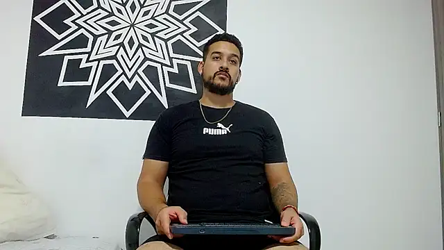  CHRIS-DENNIS  online show from 04/01/26, 04:36