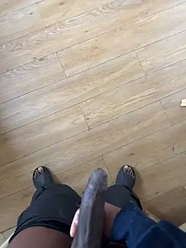 Snapshot of Oorgazmic chatting on 02/28/26, 11:43 Oorgazmic online show from 02/28/26, 11:43