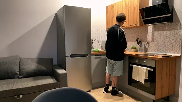 anahori  simon online show from 10/09/25, 10:32