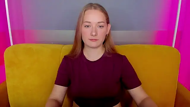 AlinaVice online show from 10/01/25, 01:11