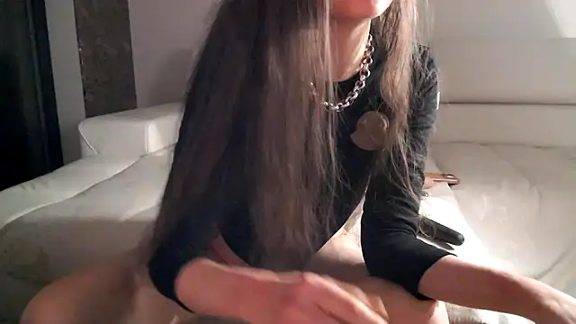 sexyLolia11 online show from 11/11/25, 11:53