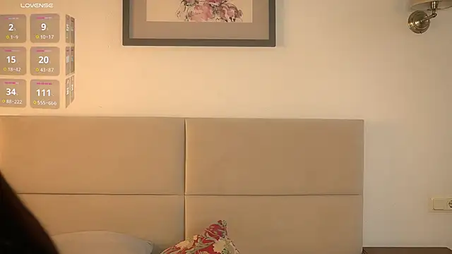 vivid girls vg online show from 10/30/25, 07:17