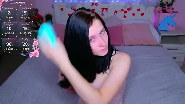 SarahStanley online show from 03/09/26, 04:10