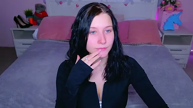 SarahStanley online show from 02/09/26, 08:07