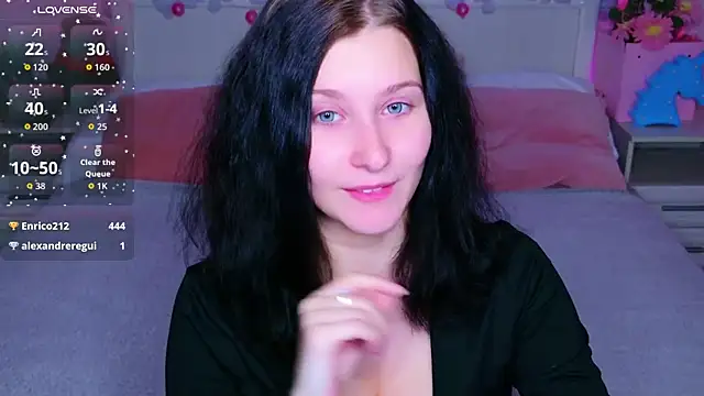 SarahStanley online show from 01/12/26, 05:09