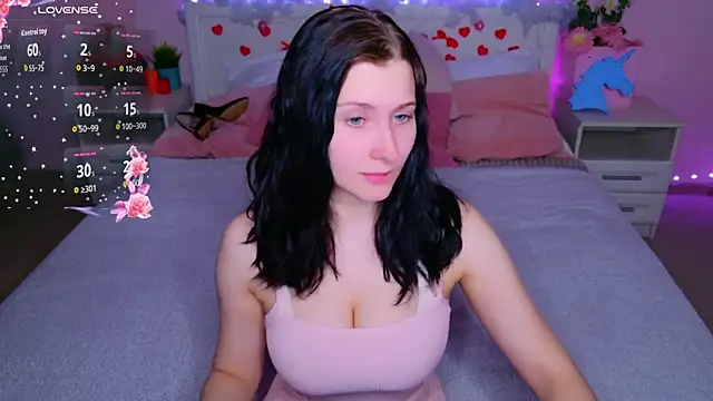 SarahStanley online show from 03/24/26, 04:18