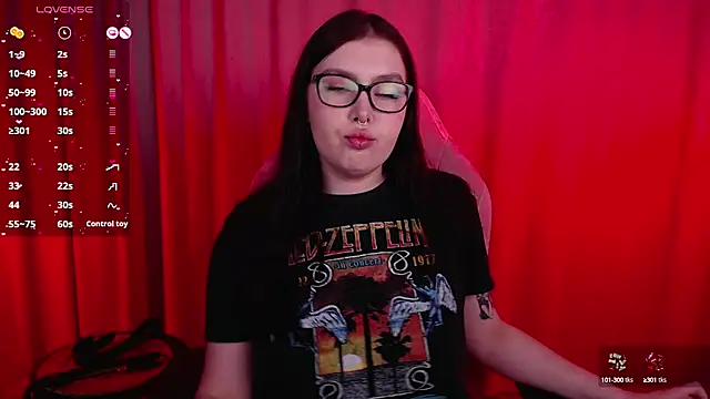 Snapshot of Arizonaa_Muse chatting on 03/14/25, 12:32 Arizonaa Muse online show from 03/14/25, 12:32