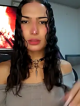 Lanna hott  online show from 10/03/25, 11:01