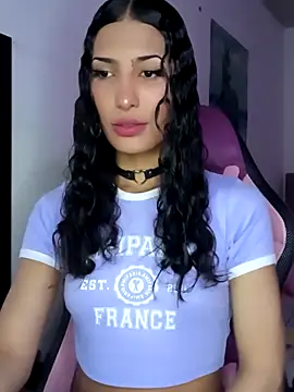 Lanna hott  online show from 04/13/26, 07:51