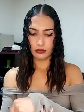 Lanna hott  online show from 03/18/25, 07:33