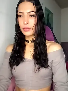 Lanna hott  online show from 05/03/26, 01:58