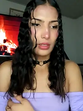 Lanna hott  online show from 11/15/25, 11:53