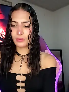 Lanna hott  online show from 10/04/25, 11:12