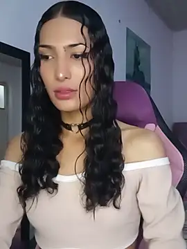 Lanna hott  online show from 06/11/26, 12:13