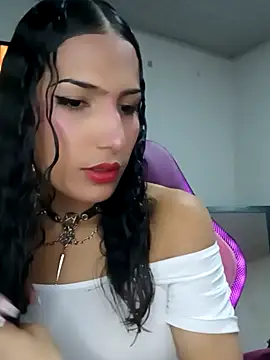 Lanna hott  online show from 09/23/25, 07:32