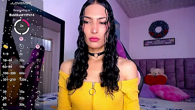 Lanna hott  online show from 06/06/26, 12:32