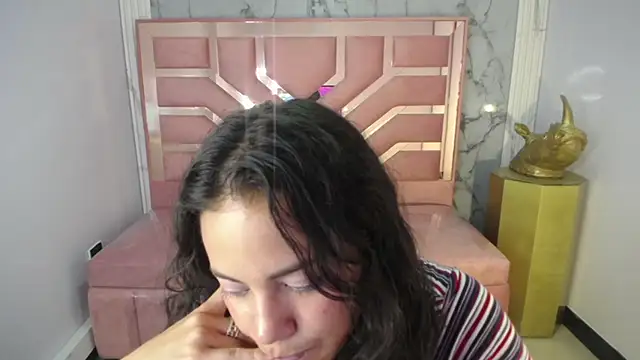 Snapshot of Tyna_ch chatting on 02/10/25, 04:14 Tyna ch online show from 02/10/25, 04:14