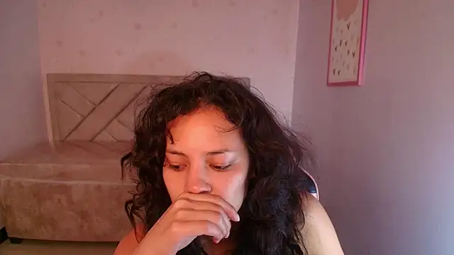 Snapshot of Tyna_ch chatting on 09/10/25, 04:17 Tyna ch online show from 09/10/25, 04:17