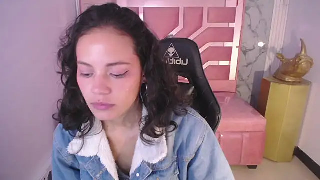 Snapshot of Tyna_ch chatting on 03/14/25, 04:09 Tyna ch online show from 03/14/25, 04:09