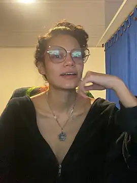 Snapshot of Tyna_ch chatting on 06/09/26, 12:55 Tyna ch online show from 06/09/26, 12:55