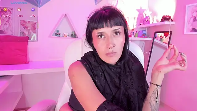 Valkiria ponce online show from 05/02/26, 05:34