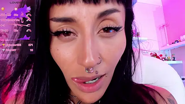 Valkiria ponce online show from 02/09/26, 05:05