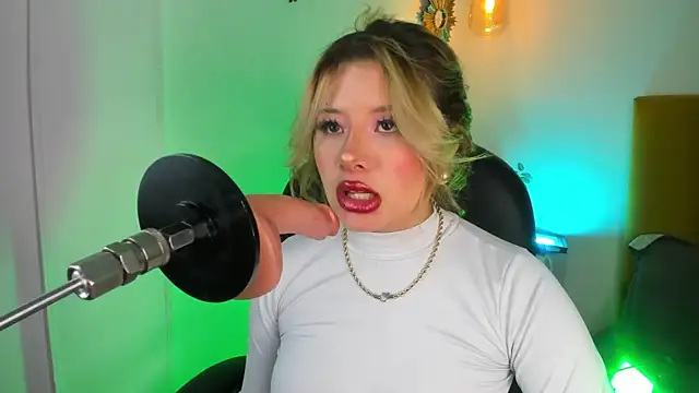 Khali reed  online show from 02/11/26, 03:17