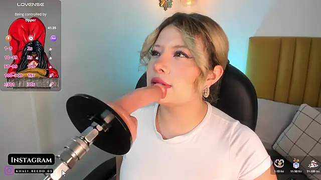 Khali reed  online show from 02/06/26, 04:52