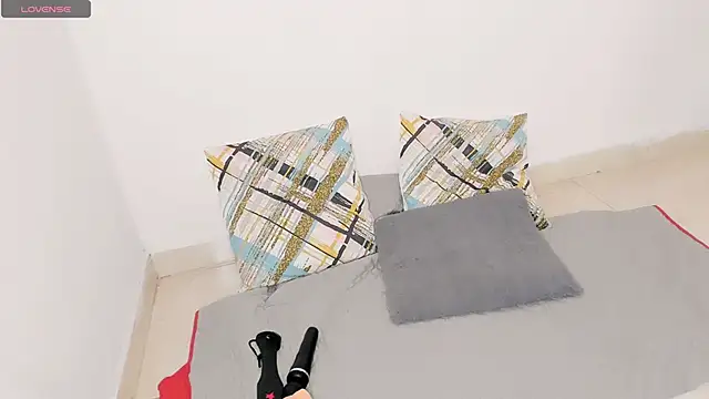 mrs griseld  online show from 10/06/25, 06:41