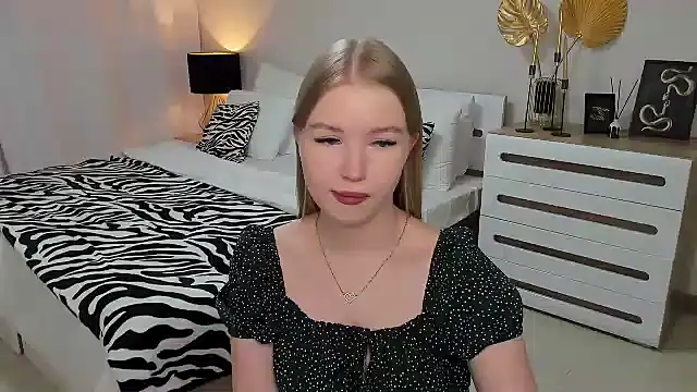 shy  lady online show from 02/05/25, 05:09