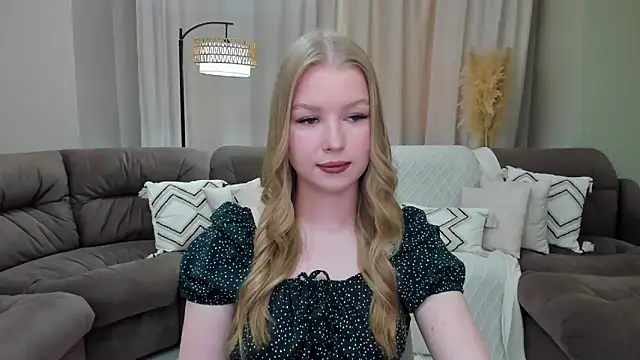 shy  lady online show from 05/31/26, 11:27