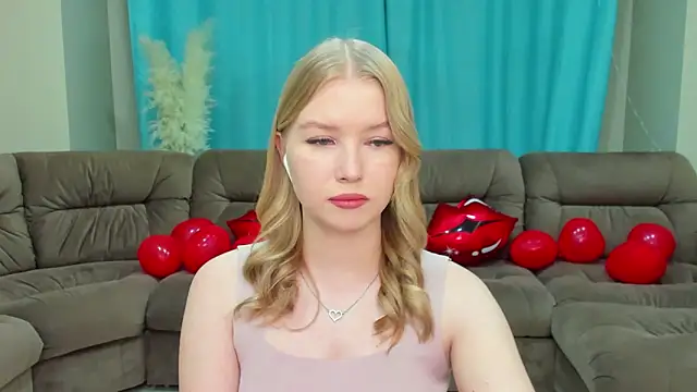 shy  lady online show from 02/10/25, 06:56